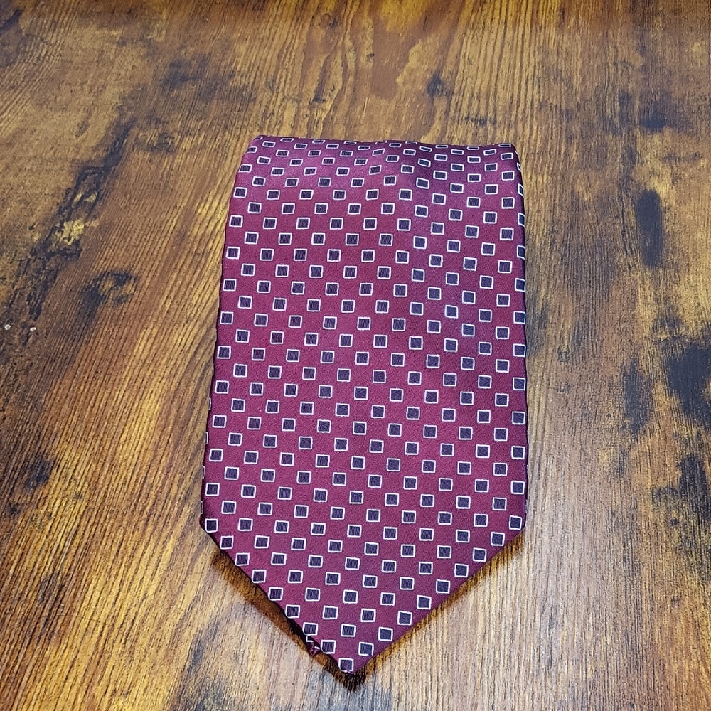 Stefano Ricci 100% Silk Made In Italy Maroon Square Pattern Men's Tie